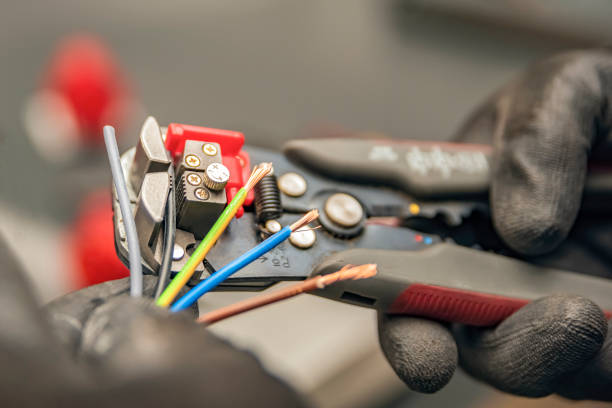 Best Affordable Electrician  in Lytle, TX